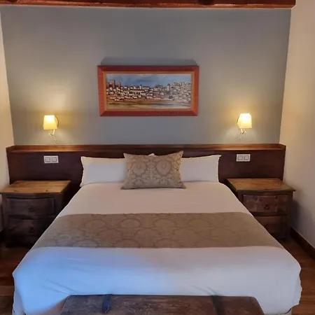 Torre Palacio La Taxuela Penzion