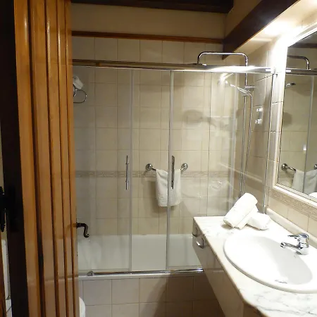Inn Torre Palacio La Taxuela