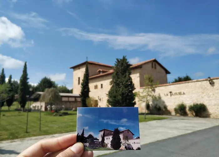 Torre Palacio La Taxuela Villanueva la Lastra
