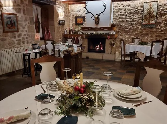 Torre Palacio La Taxuela Villanueva la Lastra