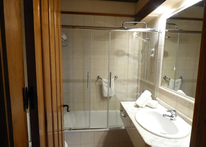 Gasthof Torre Palacio La Taxuela